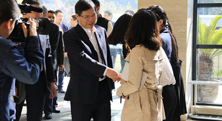 AG平台·(集团)真人有限公司官网