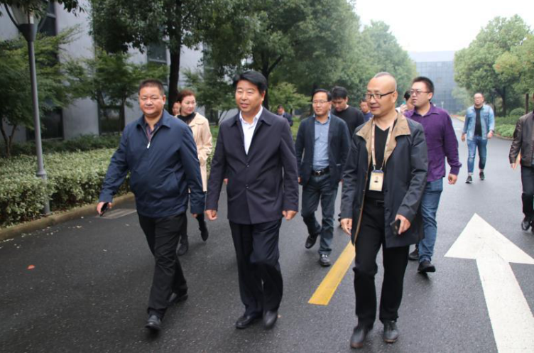 AG平台·(集团)真人有限公司官网