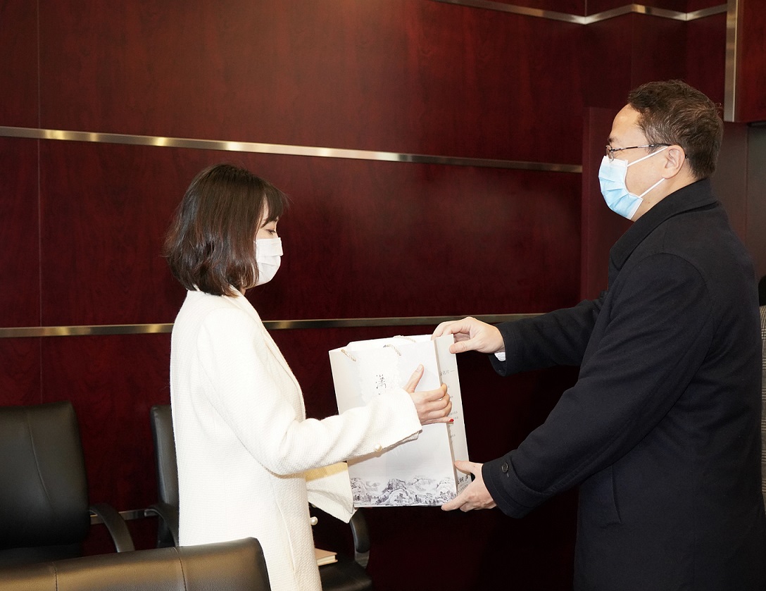 AG平台·(集团)真人有限公司官网