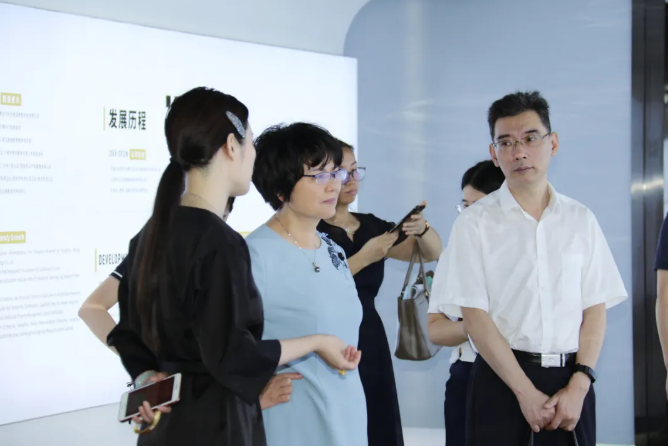 AG平台·(集团)真人有限公司官网